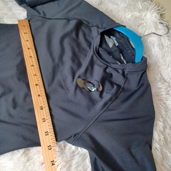 Asics INNER MUSCLE Motion Support Women Compression Top Short Sleeve Black S - Picture 6 of 8